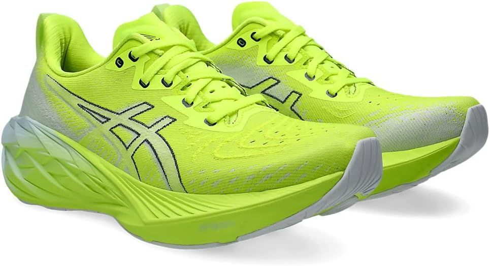ASICS Mens Novablast 4