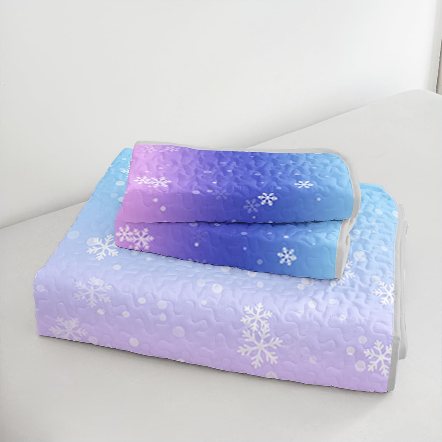 Ombre Quilt Set Queen Size - Purple, Blue, White Gradient Bedding - Soft, Lightweight Quilt with 2 Pillow Cases - Modern Abstract Bedspread Coverlet - Trending Aesthetic Room Decor image 5