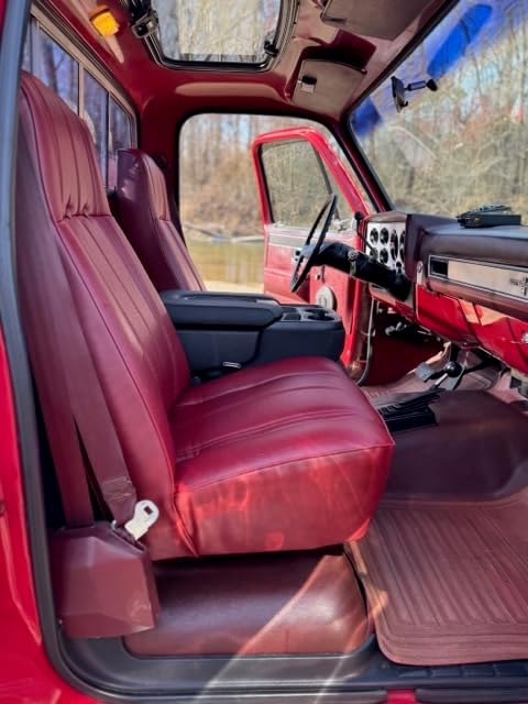 Bucket Seat Mount Bracket for 1973-1987 Chevy C/K Series Trucks