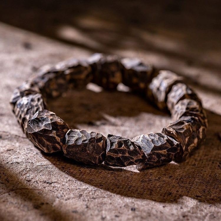 Bracciale vietnamita con Perline di Legno di agar con Nodi e cicatrici Naturali, Filo Singolo