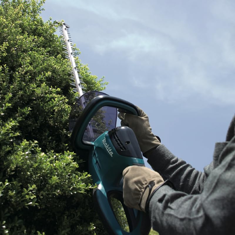 Tagliasiepi Makita 65 Cm Con Motore Da 670W – Doppio Interruttore E Freno Lama Per Un Taglio Preciso E Sicuro