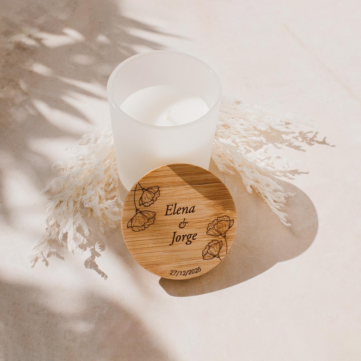 Vela Personalizada Boda Circular – Pack de 10 Velas Aromáticas con Tapa de Madera – Detalles para Invitados y Recuerdos de Boda Elegantes