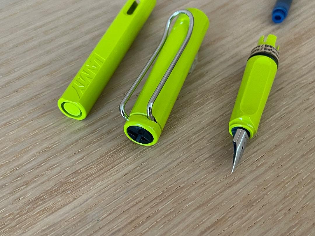 Amazon.co.jp: lamy safari 限定 ライムグリーン 2008年限定 f軸
