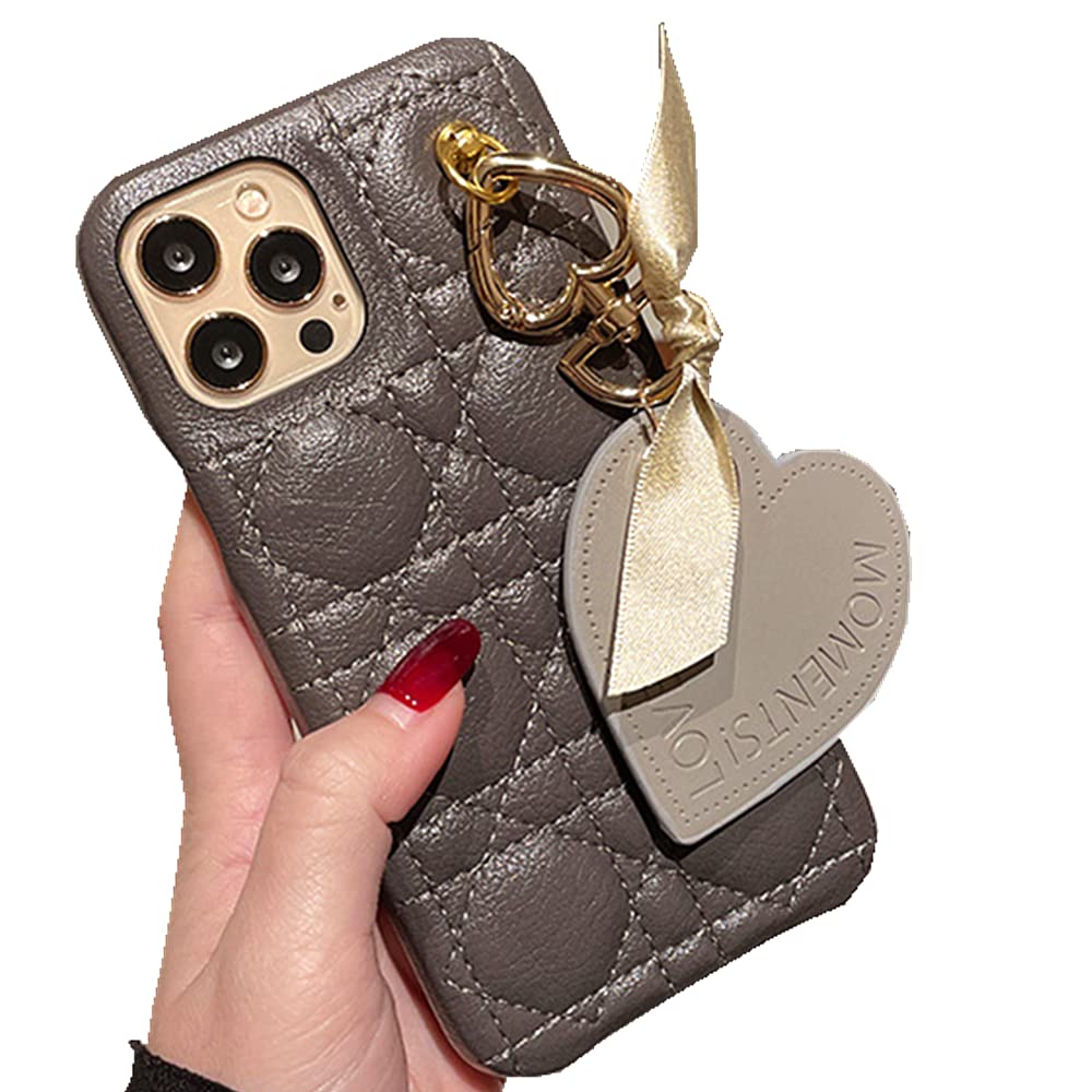 iPhone13pro用ブラック キルティング iPhoneケース チャーム付き iPhone13pro用ブラック キルティング iPhoneケース チャーム付き