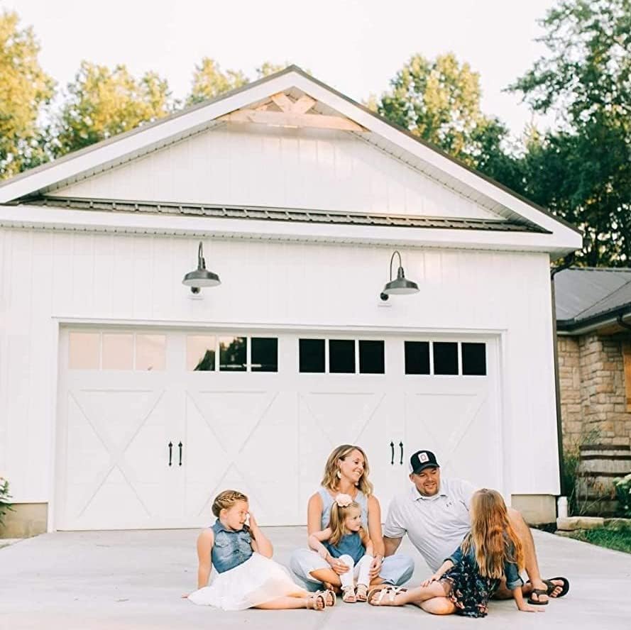 Miniatura 6 de Steel Lighting Co.  Del atardecer al amanecer  Luz de granero Gardena  Montada en la pared al aire libre  Cúpula de 16 pulgadas  Cuello de cisne de