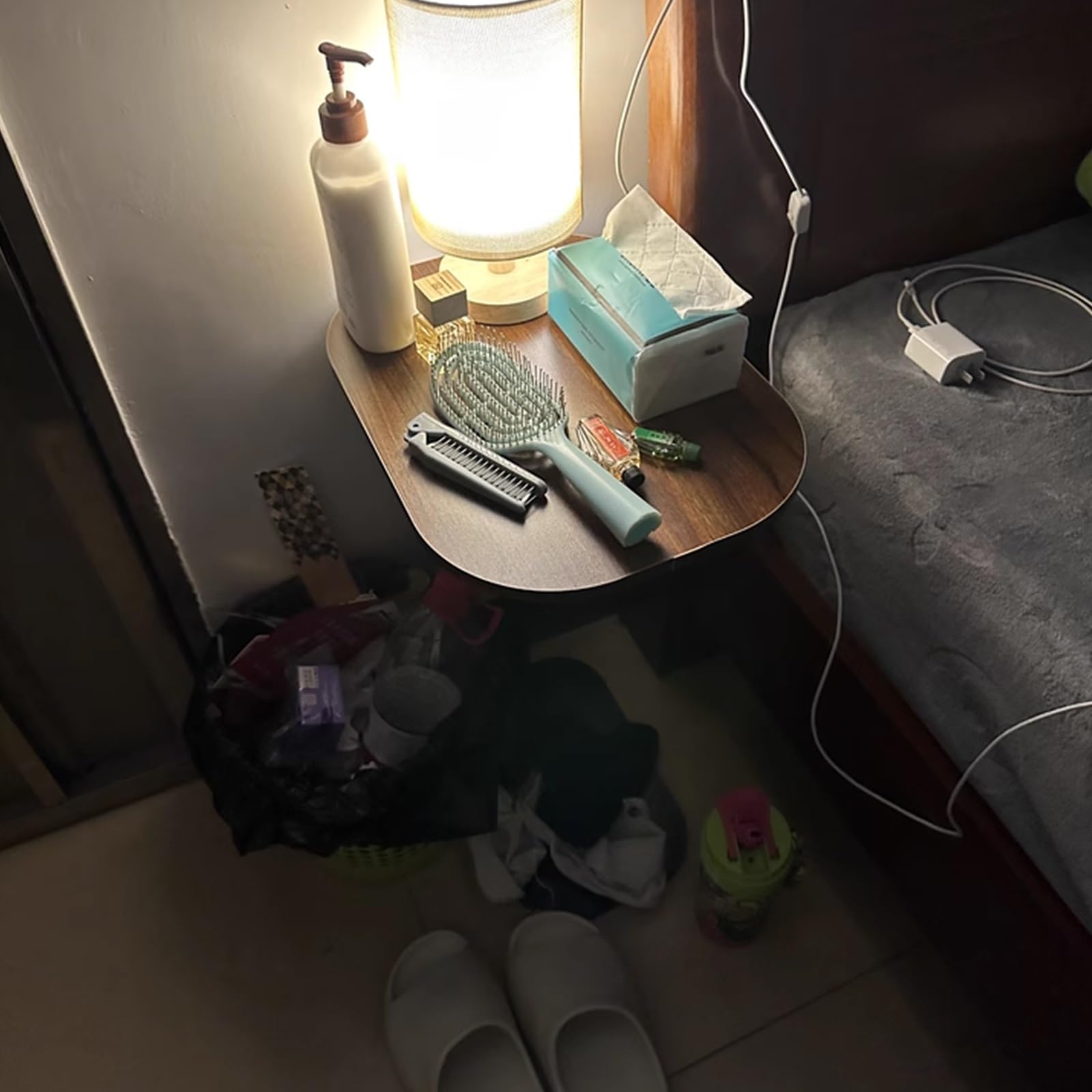 Mesa de Cama para Pacientes Encamados Mesa Auxiliar Ordenador Que Ahorra Espacio Sofá Auxiliar Mesa Regulable en Altura con Tablero Giratorio 360° para el Hogar, Hospital(Yellow)