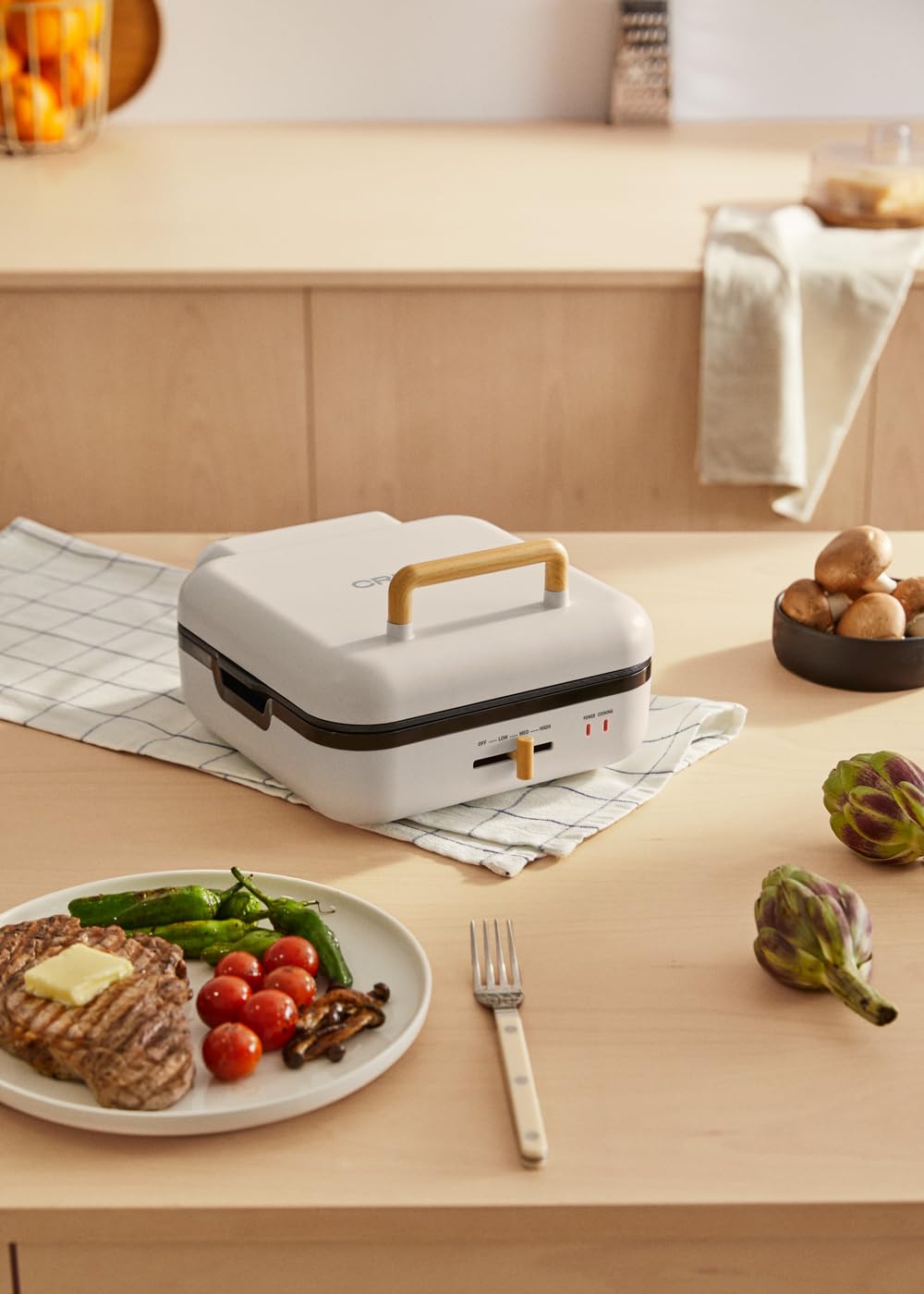 CREATE/STONE STUDIO PRO/Grill multifunzione con apertura 180º bianco panna/Controllo temperatura, rivestimento antiaderente, vaschetta raccogligocce, manico a tocco freddo, 1400W