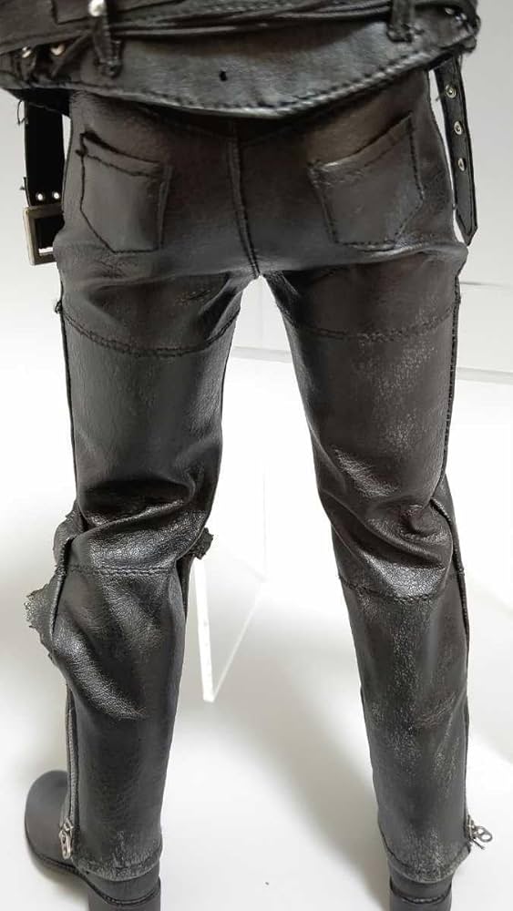 Amazon.co.jp: ホットトイズ 16 『ターミネーター2』 T-800