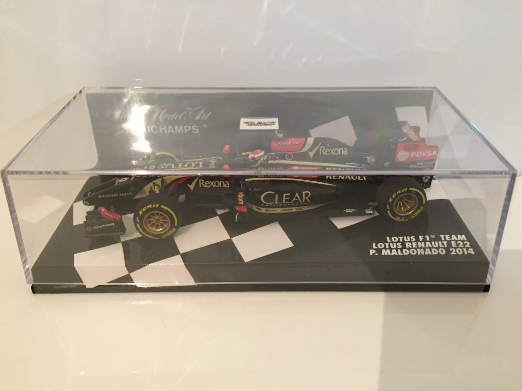 ミニチャンプス PMA ロータス 1⁄43 ルノー Lotus F1チーム Renault R
