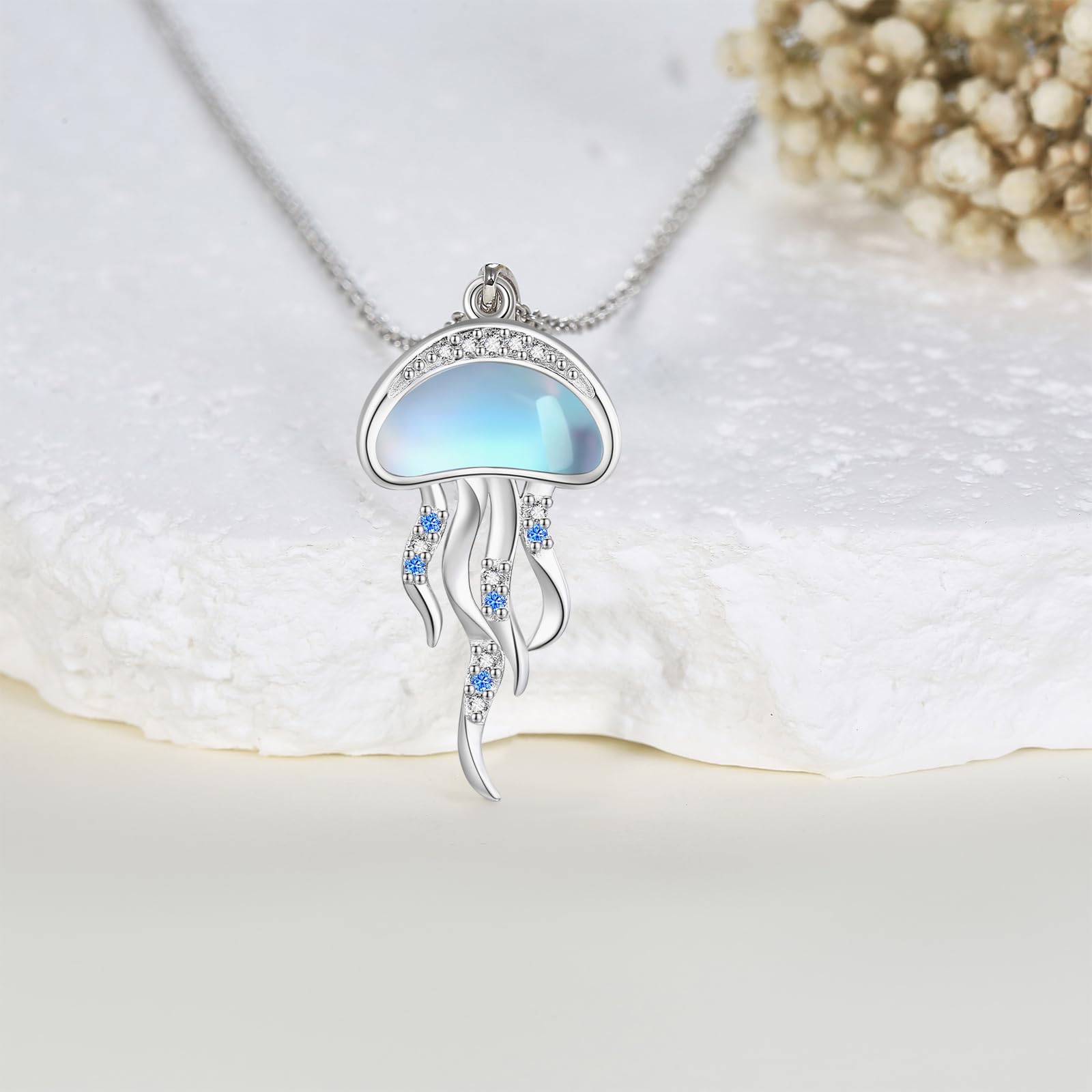 URONE Collar de medusa de plata de ley 925 con colgante de piedra lunar, collar de playa y océano, joyería de regalo para mujeres y niñas, Plata esterlina, No es una piedra preciosa