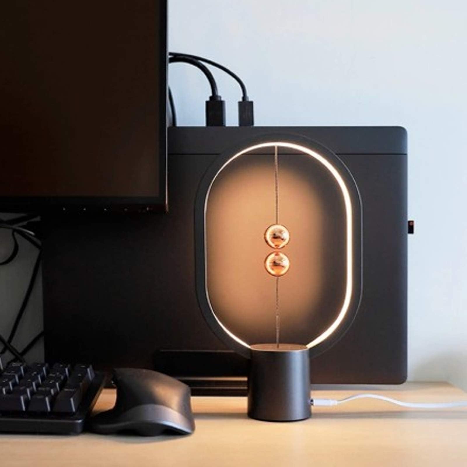 Heng Balance Lamp, Magnetic Balance Lamp Lampada da Scrivania Moderna Lampada da Tavolo a LED Alimentata Tramite USB Lampada in Plastica Camera da Letto Comodino Luce Notturna, Luce Soffusa per