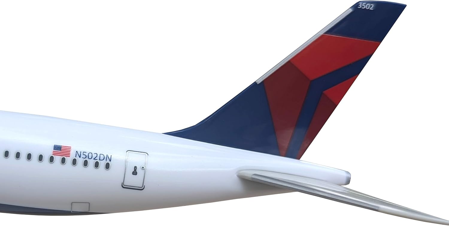 Flight Miniatures Delta (07-Cur) A350-900 “The Delta Spirit” 1:200 Scale - Plastic Snap-Fit Model Airplane - Collectible Replica of Delta Airlines Aircraft - Part# AAB-35090H-002
