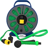 Mangueira Plana 15 Metros com Enrolador Manual e Bico Pulverizador 7 Jatos Multifuncionais Ideal para Jardim, ResidÊncias e Condomínios - E-FCS Store