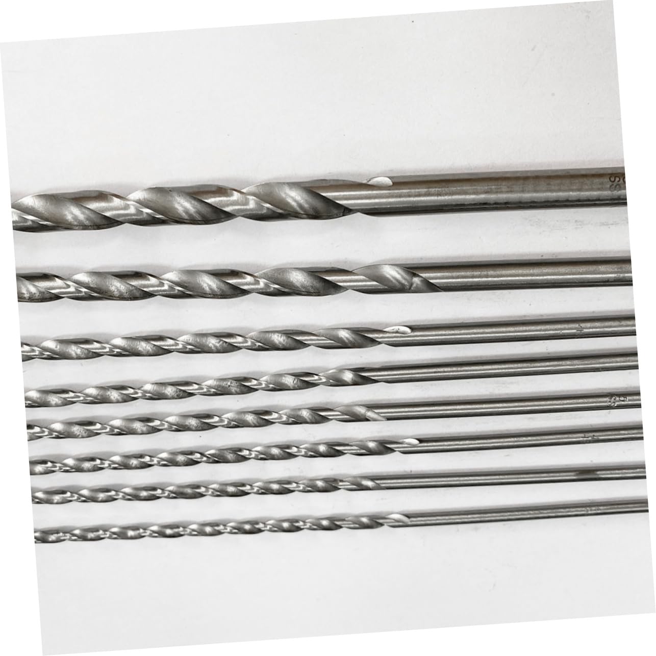 Gatuida 5pcs High Speed Steel Twist Drill Bits Lengthened Design for Durable Efficient Drilling for Professional Use