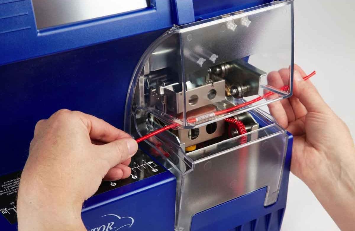 Brady WRAP-4-427 1" Width x 1.5" Height, B-427 Vinyl, Matte Finish White Wraptor Self-Laminating Label (3600 per Roll)