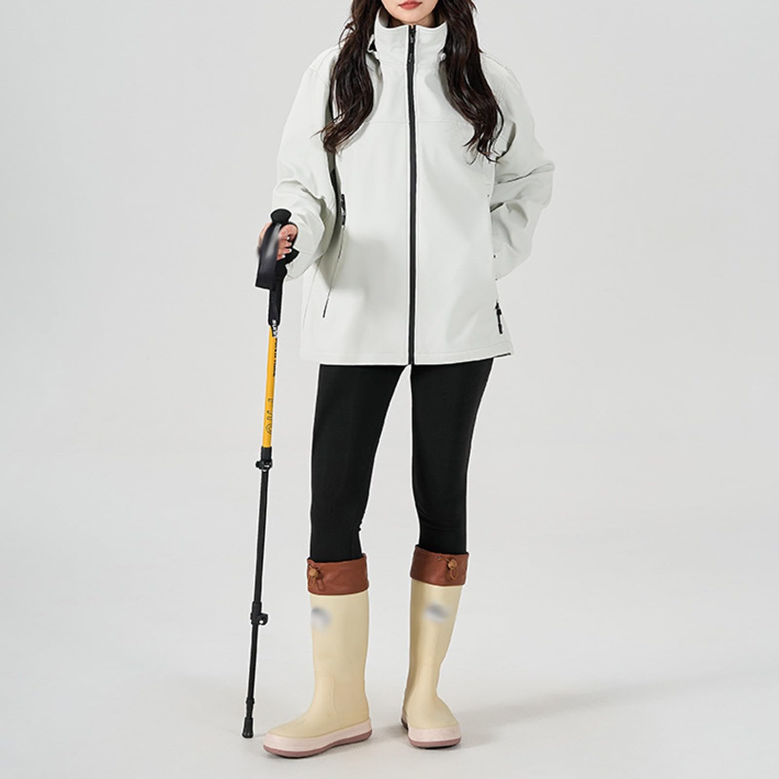 Mujer al aire libre montañismo ropa deportiva con senderismo impermeable abrigo cortavientos de longitud media