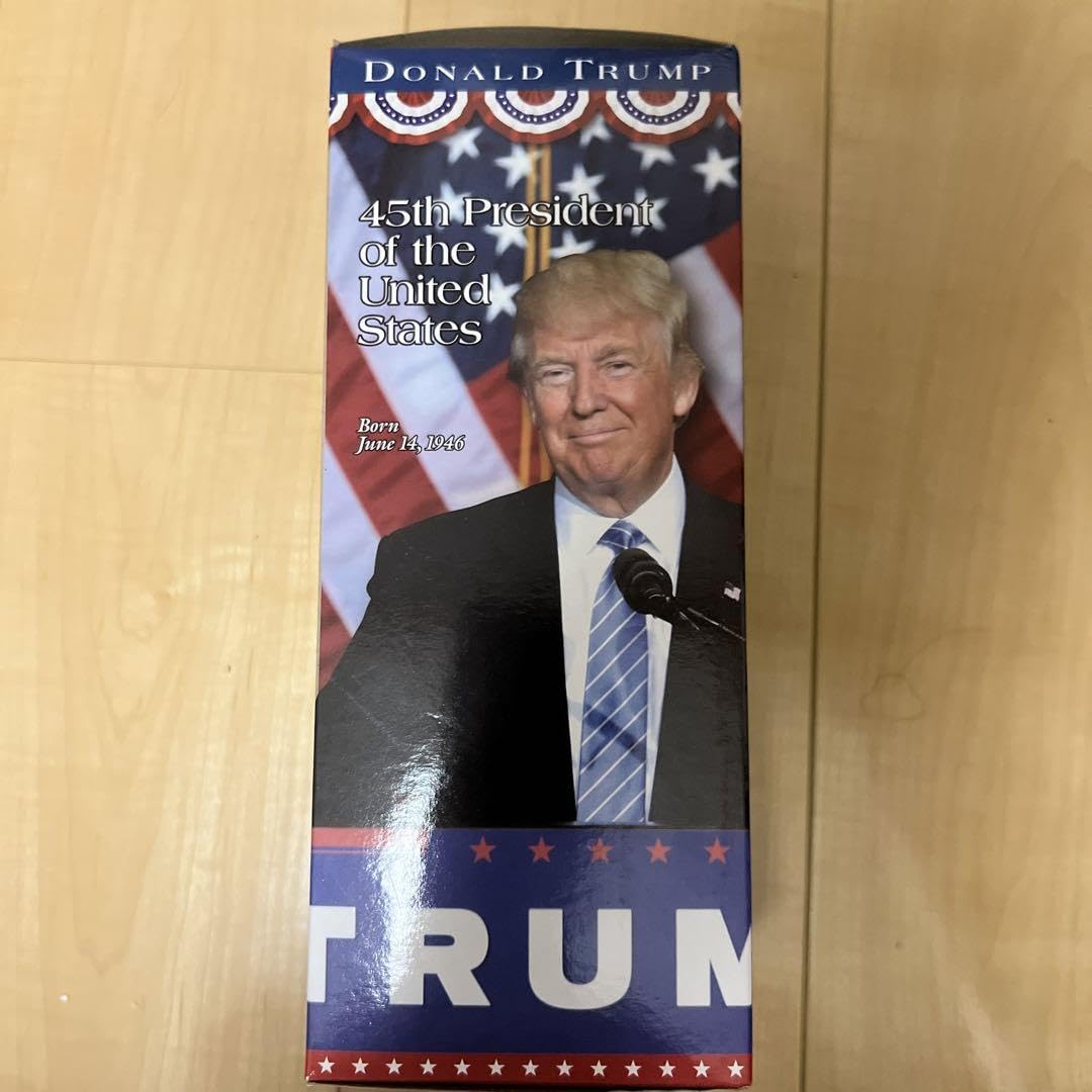 Amazon | 元大統領ドナルドトランプのおバカなフィギュア