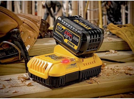 DEWALT 20V MAX/FLEXVOLT Lithium-Ion, Fan Cooled Rapid Battery Charger (DCB118)