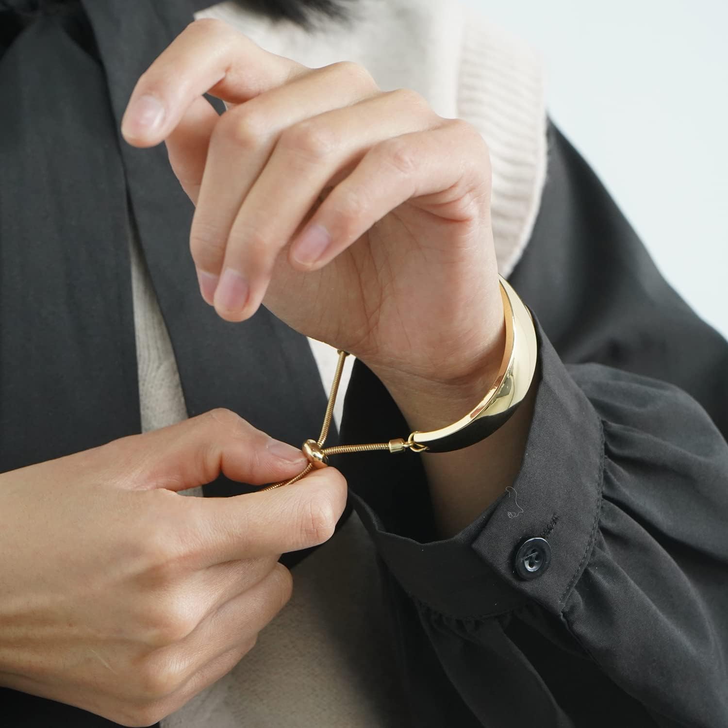 WOWORAMA 14K Gold Wide Bangle Slider Bracelet for Women Gold Adjustable Slider Bracelet for Women Chunky Gold Bar Bracelet - Image 9