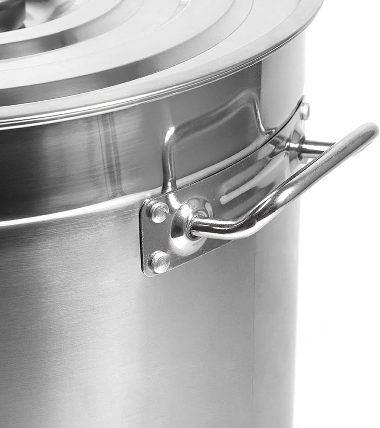 Plquée en inox 74 litres vue sous différents angles