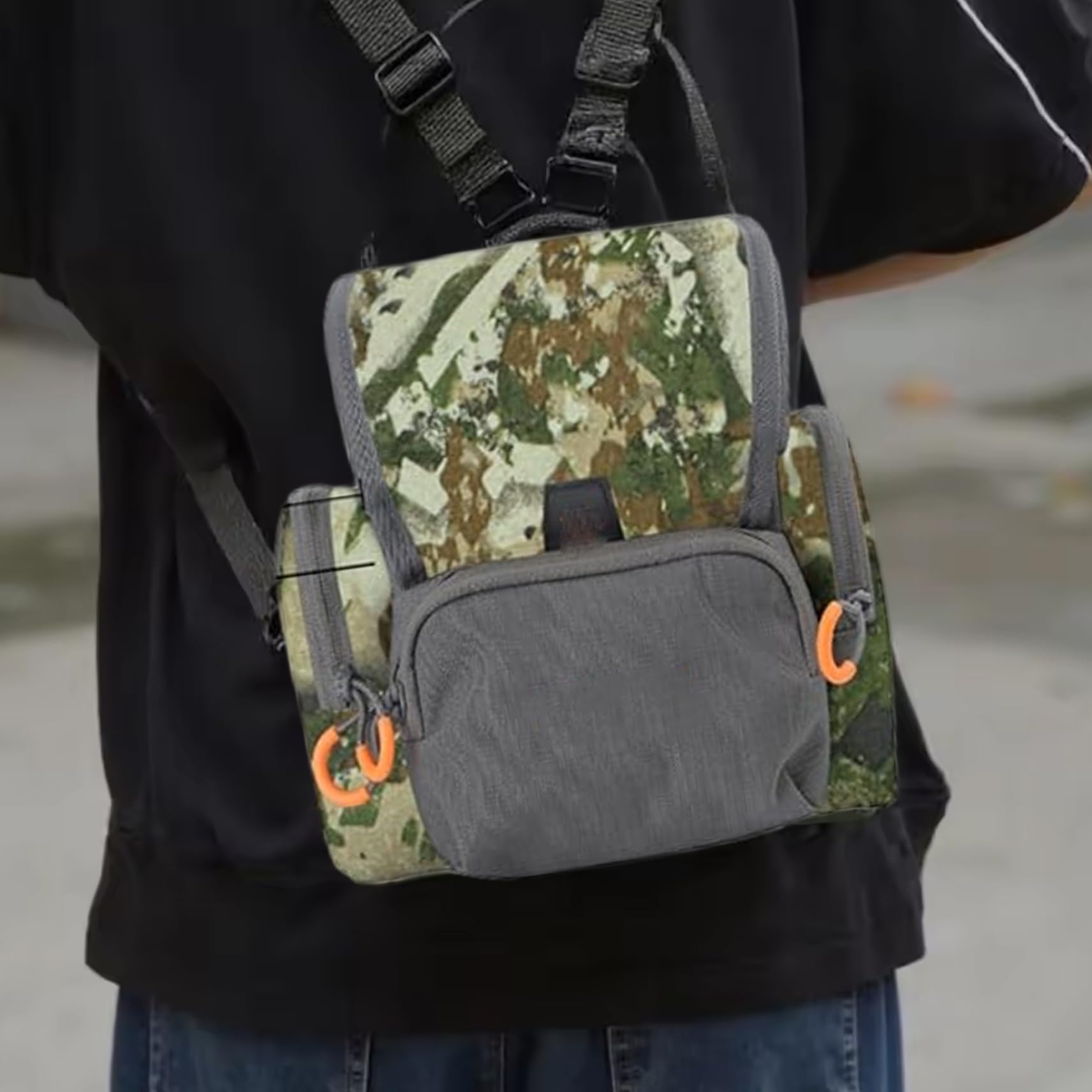 Brusttasche für die Jagd, Fernglas-Geschirr, atmungsaktiv, verstellbar, Jagd-Brusttasche mit Mehreren Taschen, wasserdicht, für Männer und Frauen, Tarnung
