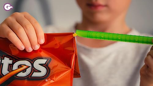 Miniatura 7 de GripStic 12 clips surtidos para bolsas. Los clips duraderos y reutilizables sellan las bolsas de alimentos herméticas. El juego incluye: (2) azul