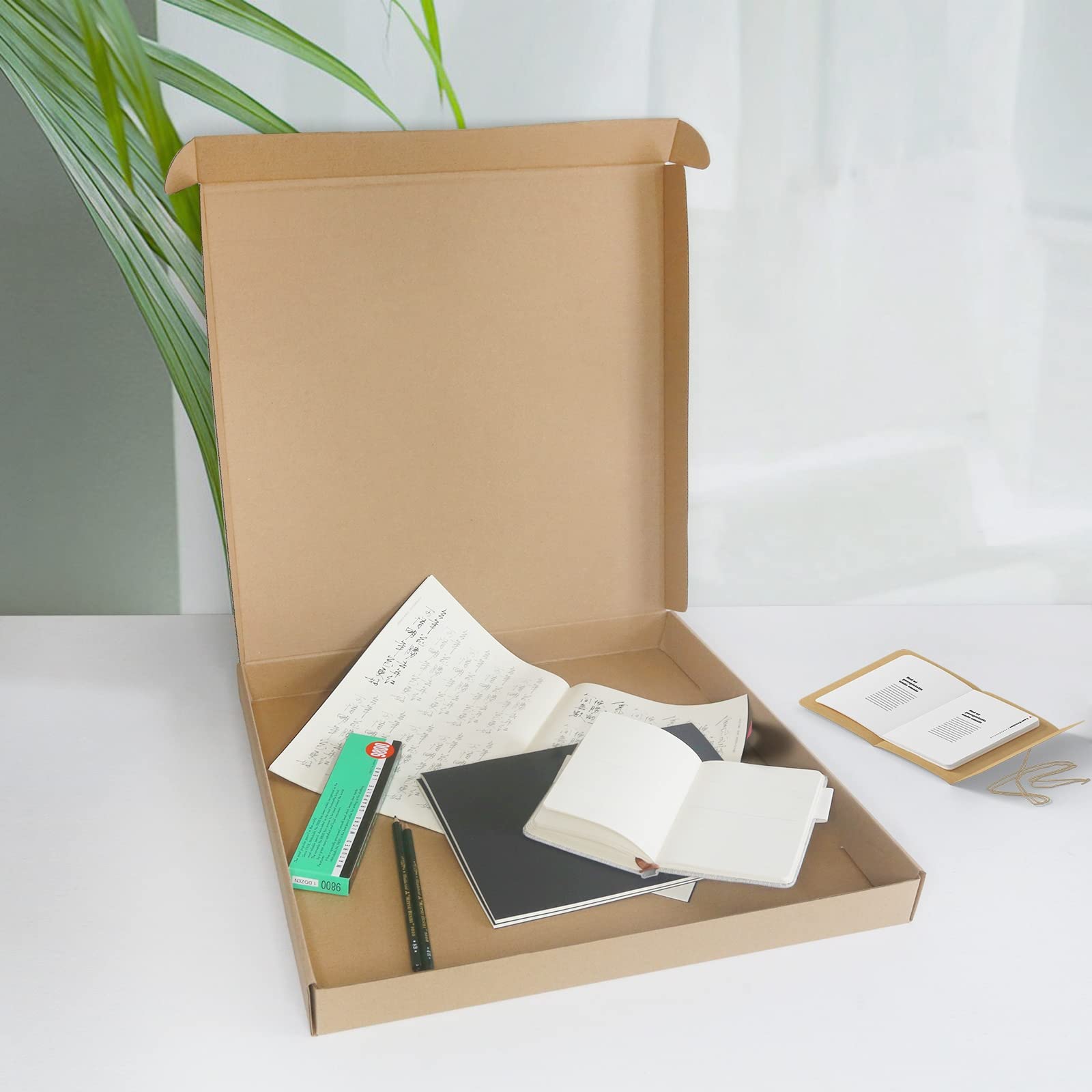 435×423×43mm Boîtes postales pour petits colis Boîtes en carton ondulé pour l'expédition, Boîte d'expédition postale brune pour les petites entreprises, le stockage ou l'emballage de cadeaux (10 Pcs)