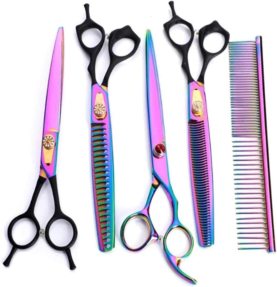 Cisaillement coupe de cheveux pour changer de look en famille à la maison