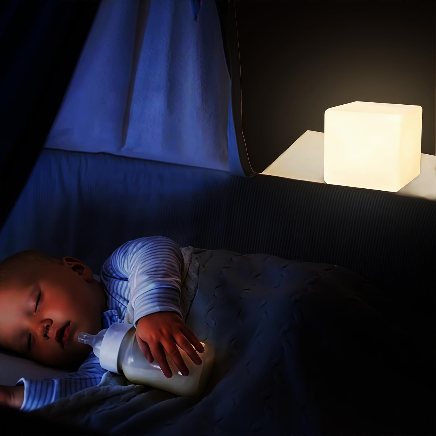 Mr.Go 6" LED lampada Rgb cubo luce notturna ricaricabile lampada da tavolo cambia colore luce d'atmosfera con telecomando, luminosità dimmerabile, 16 luce calda per illuminazione domestica e