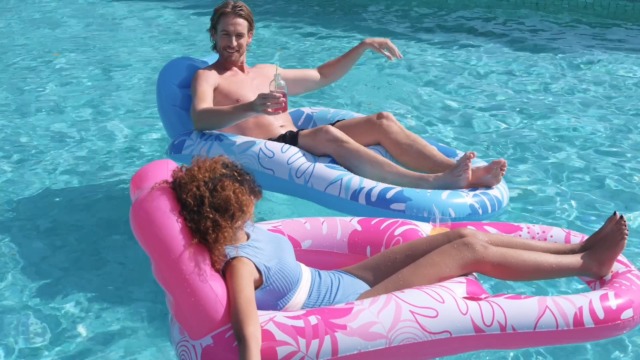 エクササイズグッズ eightliving FLOAT Amazon.com: SLOOSH Pool Lounge Float Adult, Inflatable Pool Floats
