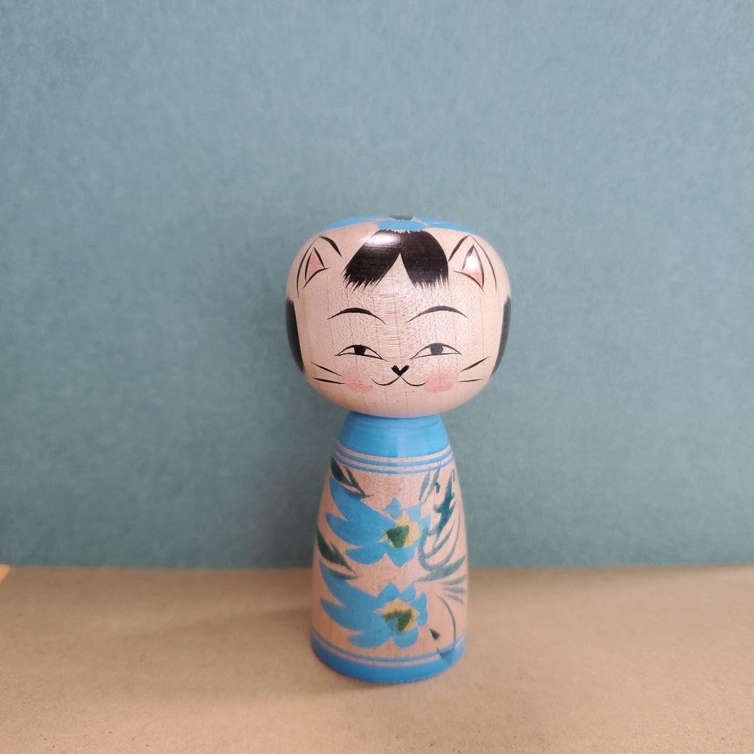 Amazon.co.jp: 梅木直美工人 猫こけし 青い天使 日本人形 : おもちゃ