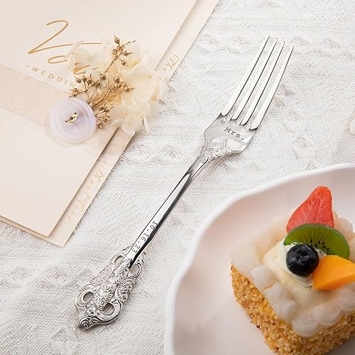 Miniatura 6 de callie Juego de 2 tenedores de boda personalizados con fecha grabados con fecha, cubiertos plateados vintage personalizados resistentes para pastel