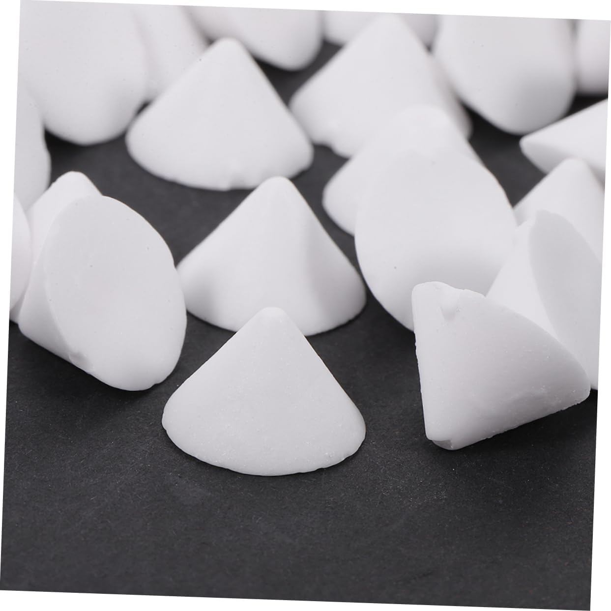 Gogogmee 100pcs Ceramic Pottery Kiln Nail Holder Refractory Support Nail Pottery Firing Rack Kiln Tools