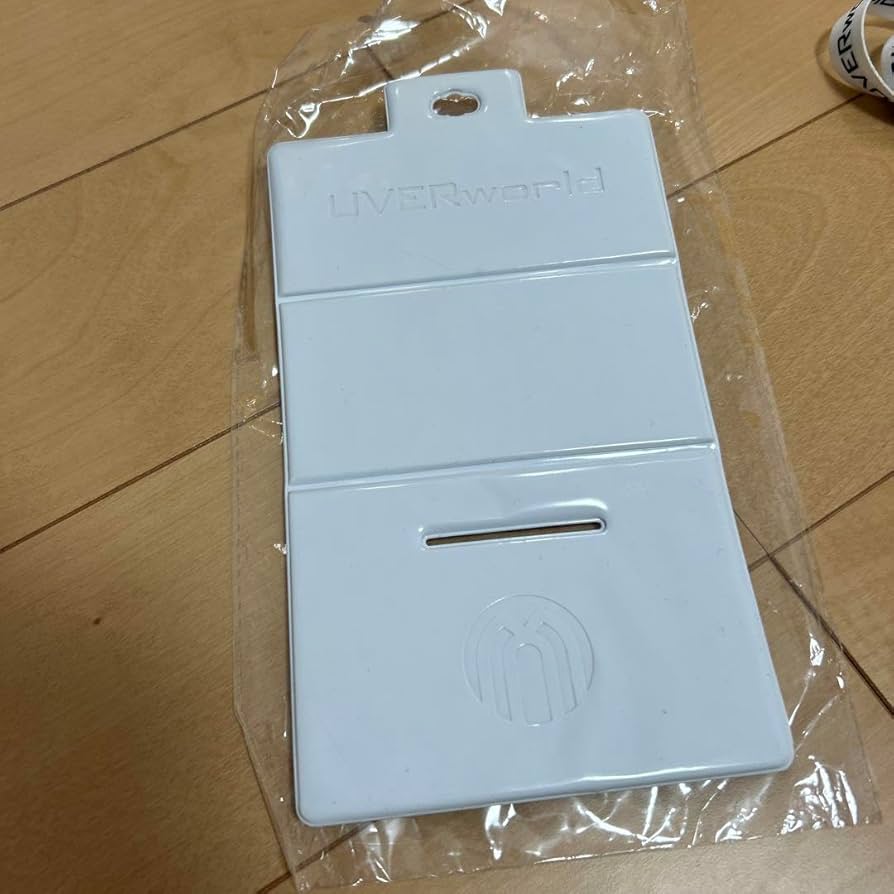 Amazon.co.jp: UVERworld 防水スマホケース ストラップ付き