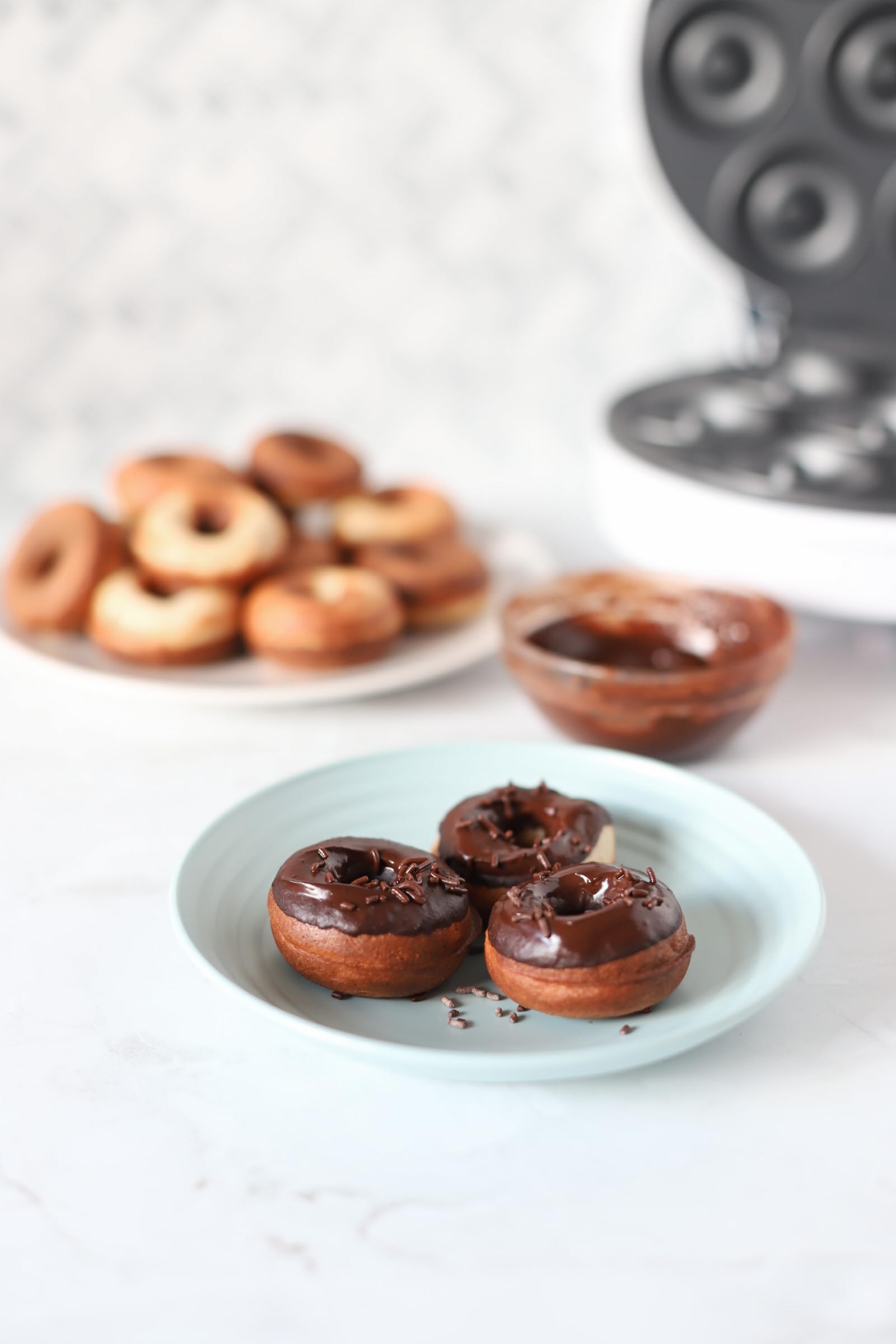 Donut Maker, Máquina para Mini Donuts Oryx – Antiadherente, 1000W, Fácil y Rápida de Usar