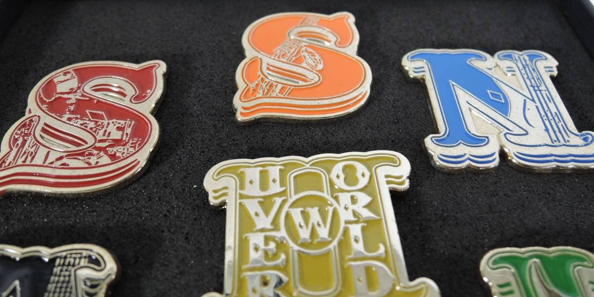 Amazon.co.jp: UVER WORLD ウーバーワールド ピンバッジ 8個