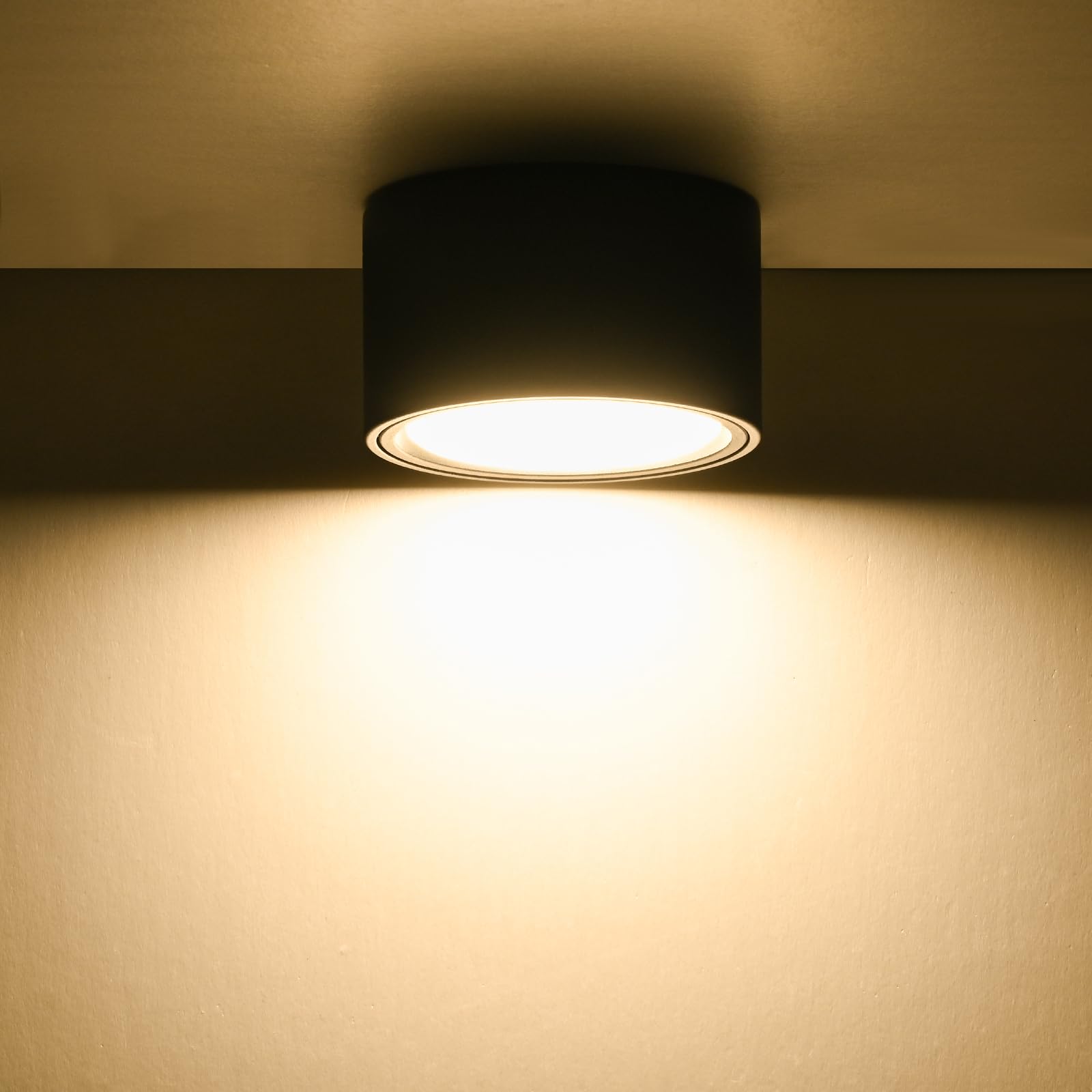 KYOTECH 4x Faretti da Superficie a LED - 3000K Nero Opaco Faretti da Soffitto 6W 550LM GX53 Faretti da Superficie - Ø95x55mm 230V Lampada da Soffitto Faretti da Soffitto per Camera da Letto Soggiorno