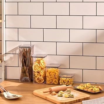 Orret Home Square Transparent Mica Leak Proof Vacuum Supply Container, Pulses and Nuts Storage Container, Durable Kitchen Accessory Protecting Food Freshness (2150 Ml)