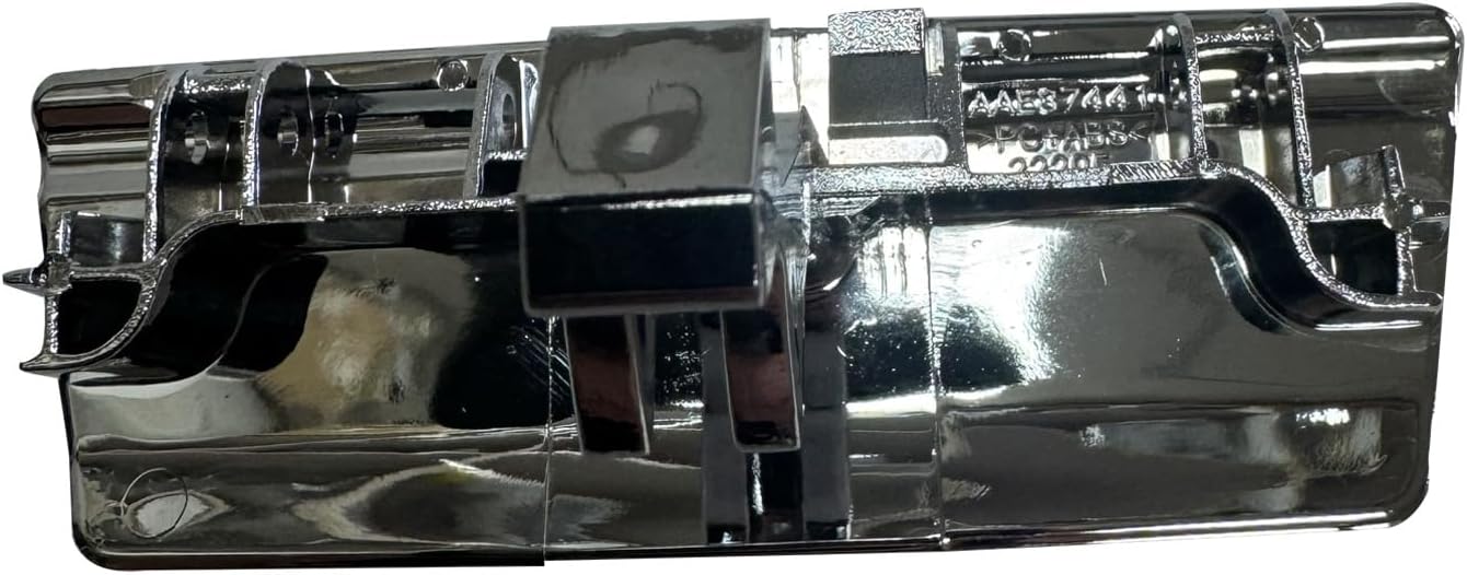 673005413 673005414 673005415 673005417 18 Suitable for 3.0T Automotive Parts Glove Compartment Lock Buckle Glove Compartment Lock