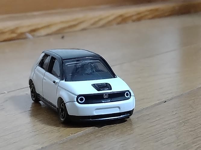 タカラトミー トミカNo.60 Honda e 箱入り