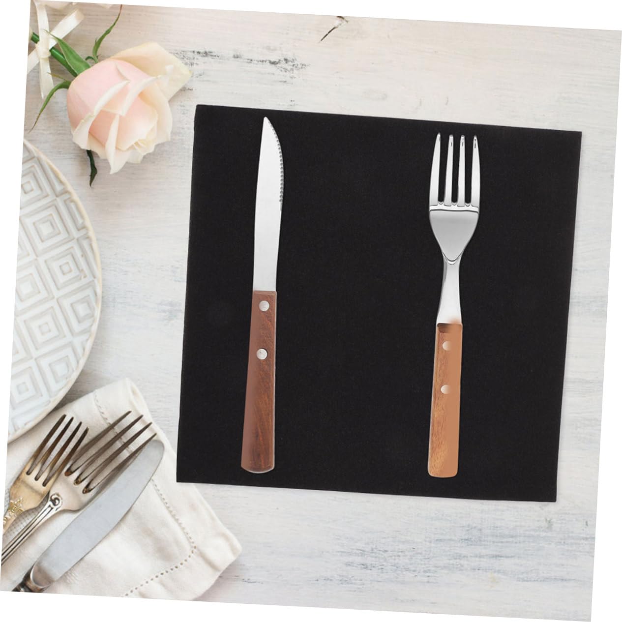 MAGICLULU Diseño Resistente Que Previene Fugas Negro Gruesas y Elegantes 100 Servilletas de Papel para Cenas y Bodas Ideales para Eventos y Recepciones