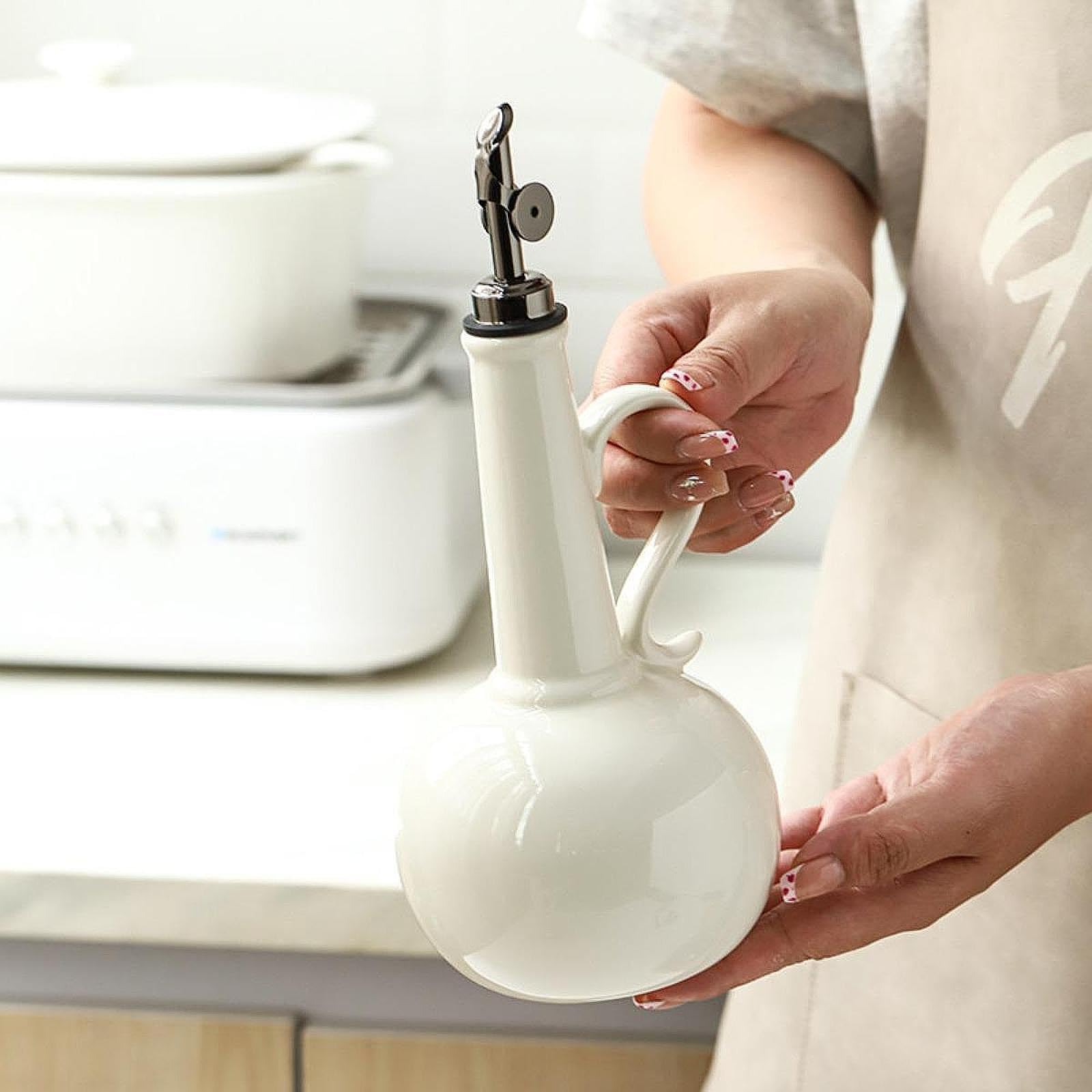 Botella Dispensadora de Aceite Vinagrera Manual Elaborada en Cerámica Contenedor para Cocina con Antiderrame Adecuada para Uso Doméstico Come, Blanco, Individual