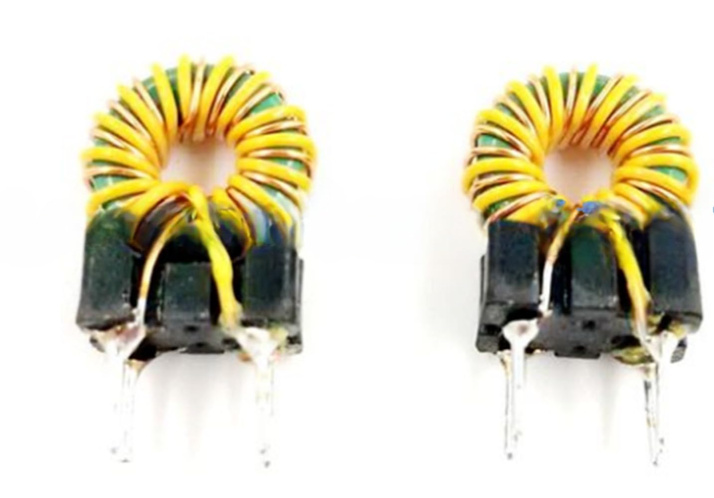 10pcs Inductance coil 600uH700uH800uH1.0mH1.5mH2.0mH3.0mH Magnetic ring 953 (1.3A0.45 line 700uH)