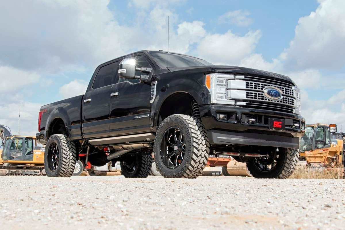 Rough Country 6" Lift Kit for 2017-2022 Ford Super Duty 4WD | Diesel - 51230
