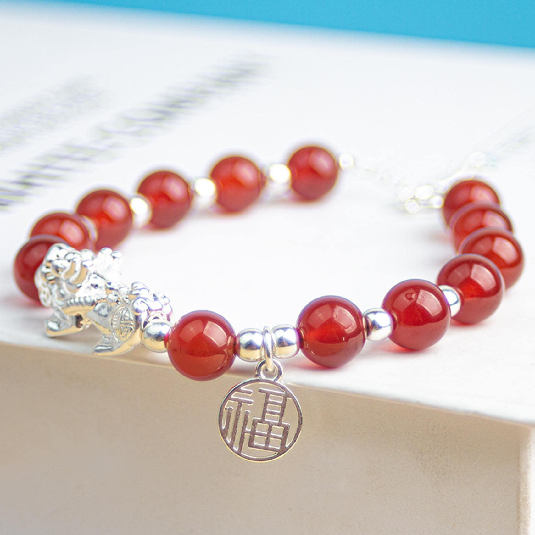 Feng Shui-Armband/Armband, rotes Achat-Armband, Silber, verheißungsvolles Drachen-Armband, verstellbares Kristall-Chakra-Steine-Armband, Amulett, Reichtum, Talisman, Unisex, 6 mm