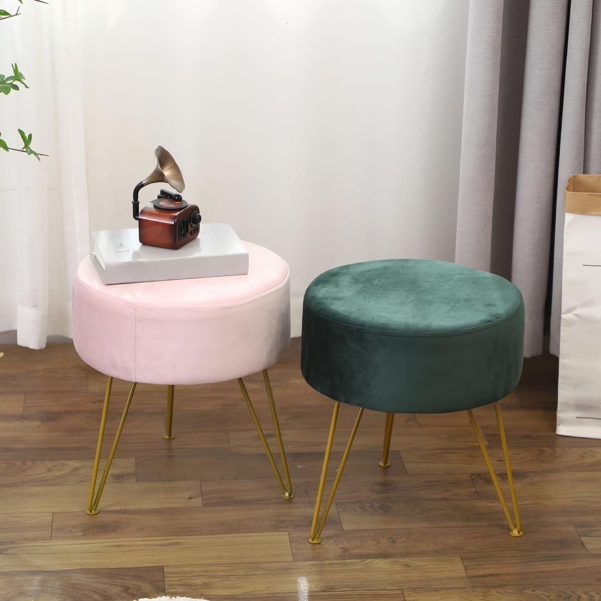 Jingshihaisu ドレッシングチェア 化粧椅子 ベルベット 足置き チェア 炭素鋼製椅子の脚 スツール ふんわり 軽量 シン