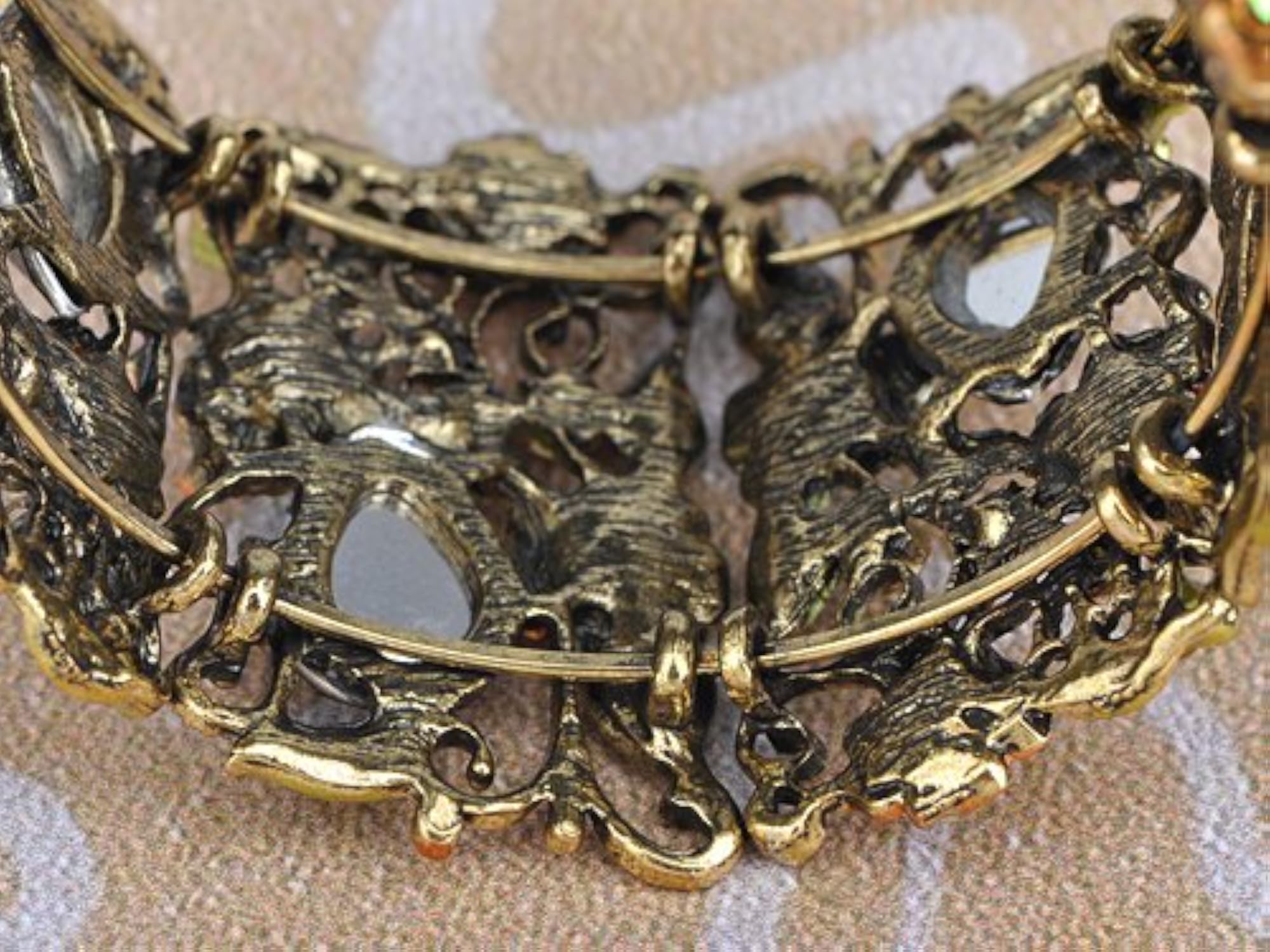 Antique Hollow Filigree Floral Crystal Rhinestone Bangle Cuff