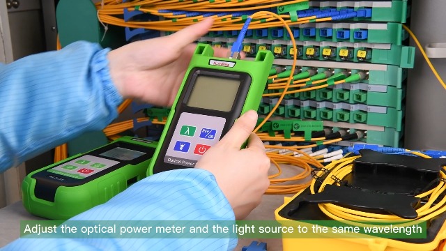Image of Optical Fiber Single Mode Light Source KLS-35 KOMSHINE 1310 /1550nm with LED Function. Fiber Light Tester SM Type Measurement with SC, FC Adapter