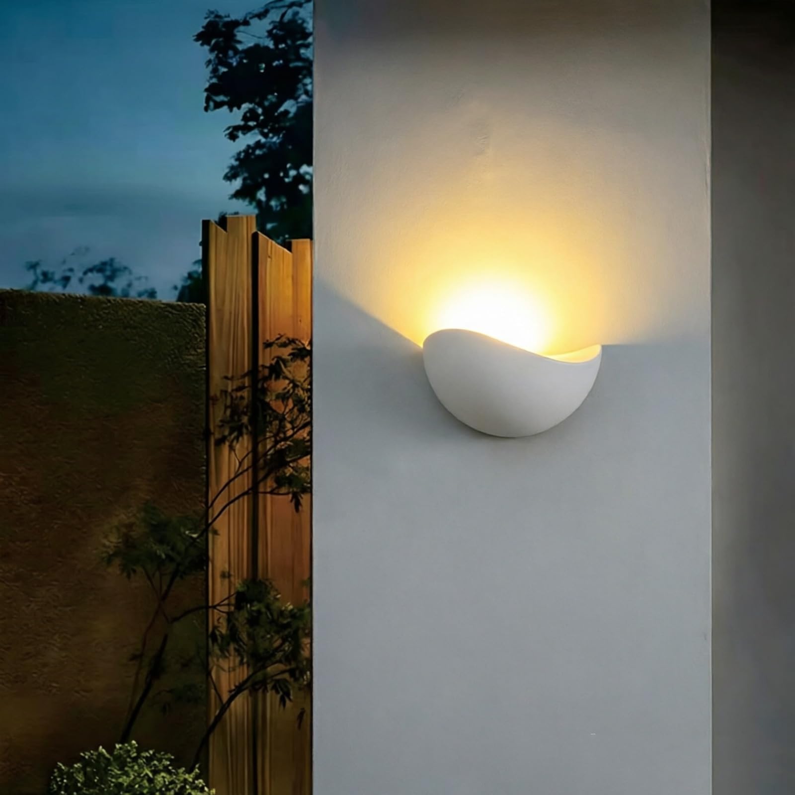 SDUYTDG Modern Outdoor Wall Lights 5W LED Exterior Wall Sconces Light Fixtures, 3000K Black Aluminum Porch Lamp IP65 Waterproof for Garage Patio Entryway