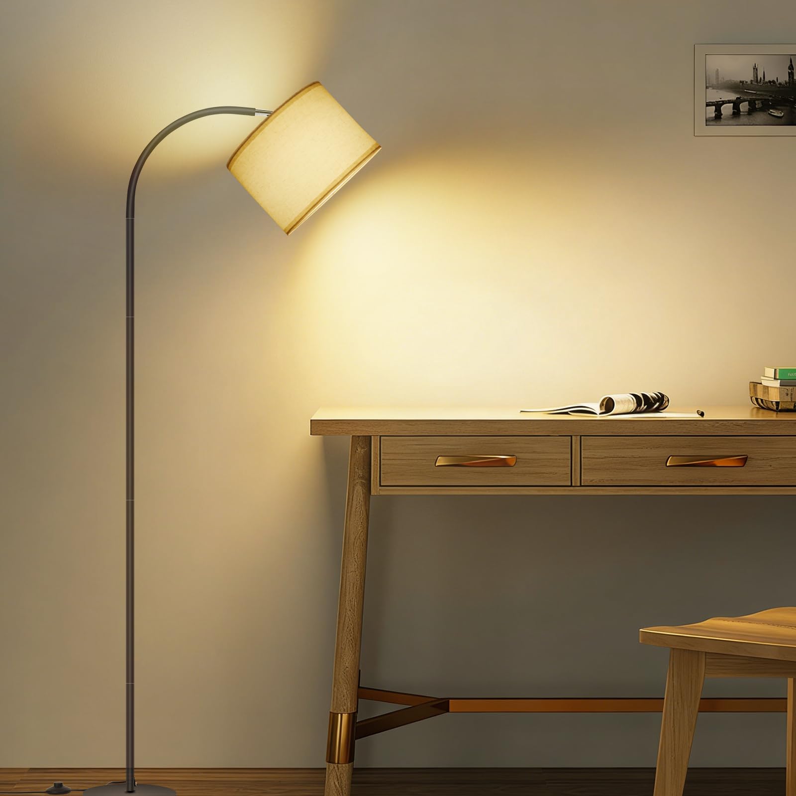 Lampada da terra per soggiorno, 170 cm, ad arco, moderna, con paralume in lino beige regolabile e interruttore a pedale, lampadina LED E27 3000 K inclusa, lampada da lettura per camera da letto